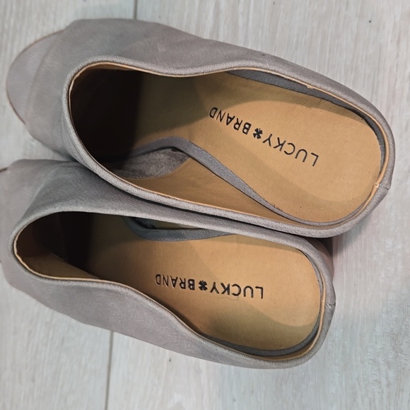 Lucky Brand Elegant Women's Organza Gray Mules Heels Open Toe Shoes Sz 7.5M - Picture 5 of 12
